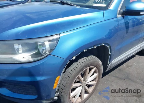 2017 Volkswagen Tiguan 2.0T Wolfsburg Edition from USA, damaged, VIN WVGRV7AXXHW502564